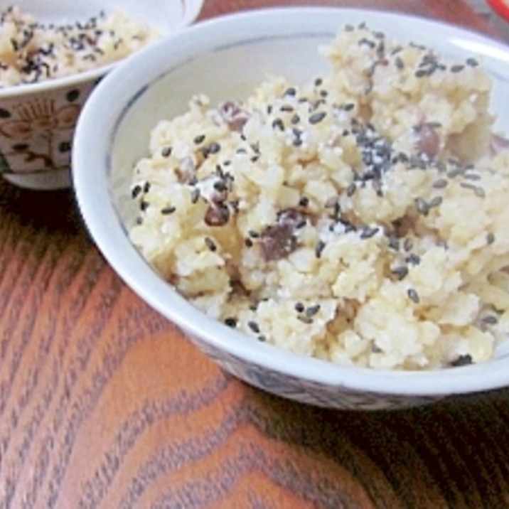 炊飯器で簡単☆　栄養の宝庫「小豆玄米ご飯」